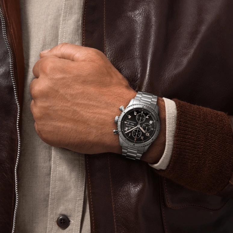 Breitling,Aviatior 8 43mm,43mm,Stainless Steel,Black,Automatic,Chronograph,Date,Compass,A13316101B1A1
