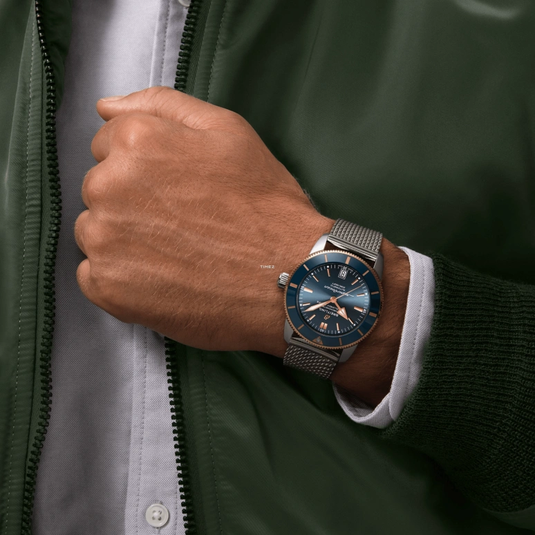 Breitling,Superocean Heritage 42mm,42mm,Red Gold,Stainless Steel,Blue,Automatic,Day,70hours,UB2010161C1A1