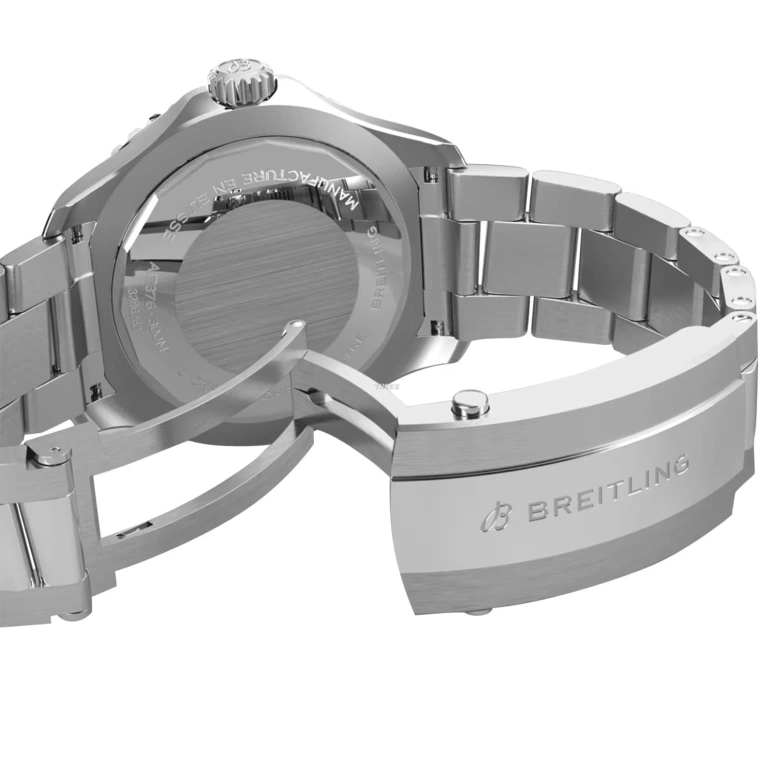 Breitling,Superocean 44mm,44mm,Stainless Steel,Green,Automatic,40hours,In-house Caliber,A17376A31L1A1
