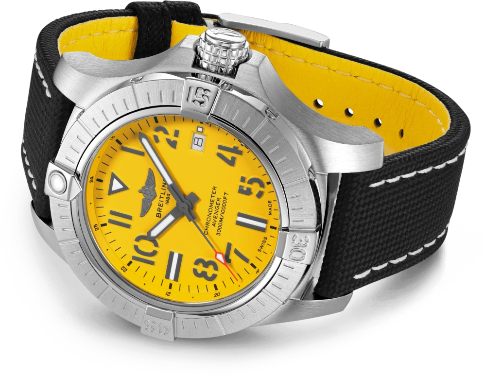 Breitling,Avenger 45mm,45mm,Stainless Steel,Yellow,Automatic,Chronograph,Date,Anti-magnetic,A17319101I2X1