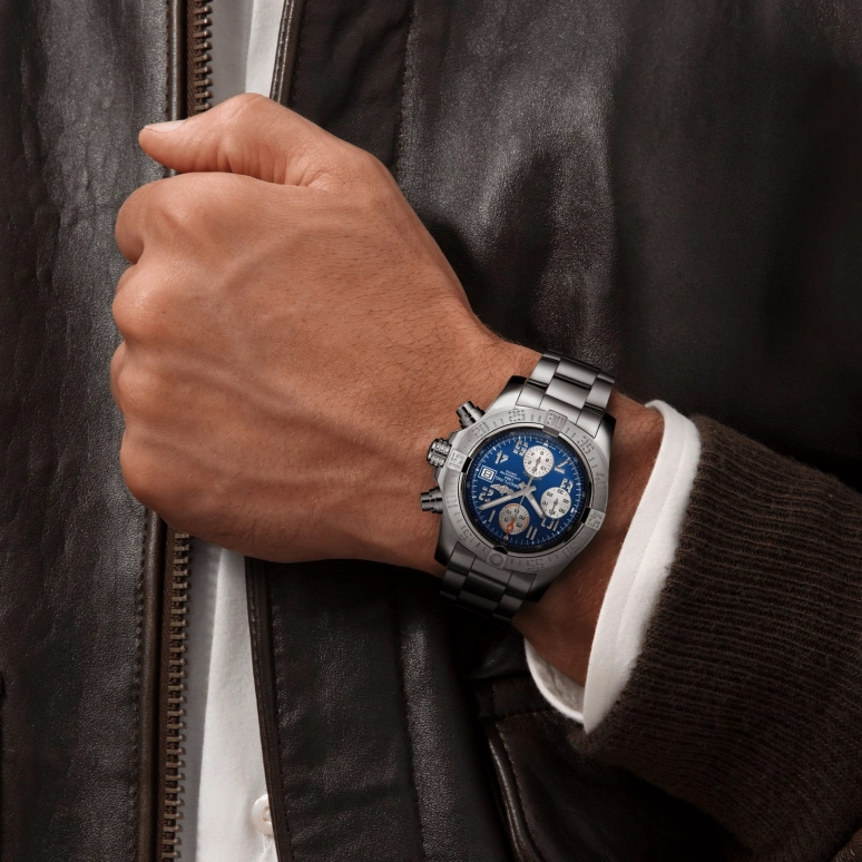 Breitling,Avenger 43mm,43mm,Stainless Steel,Blue,Automatic,Chronograph,Date,Compass,A13381111C1A1