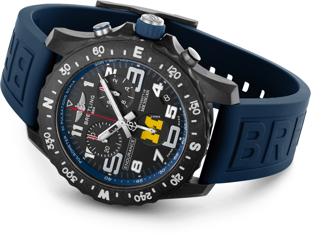 Breitling,Endurance Pro 44mm,44mm,Titaplast,Black,Quartz,Chronograph,Day,X823101C1B1S1
