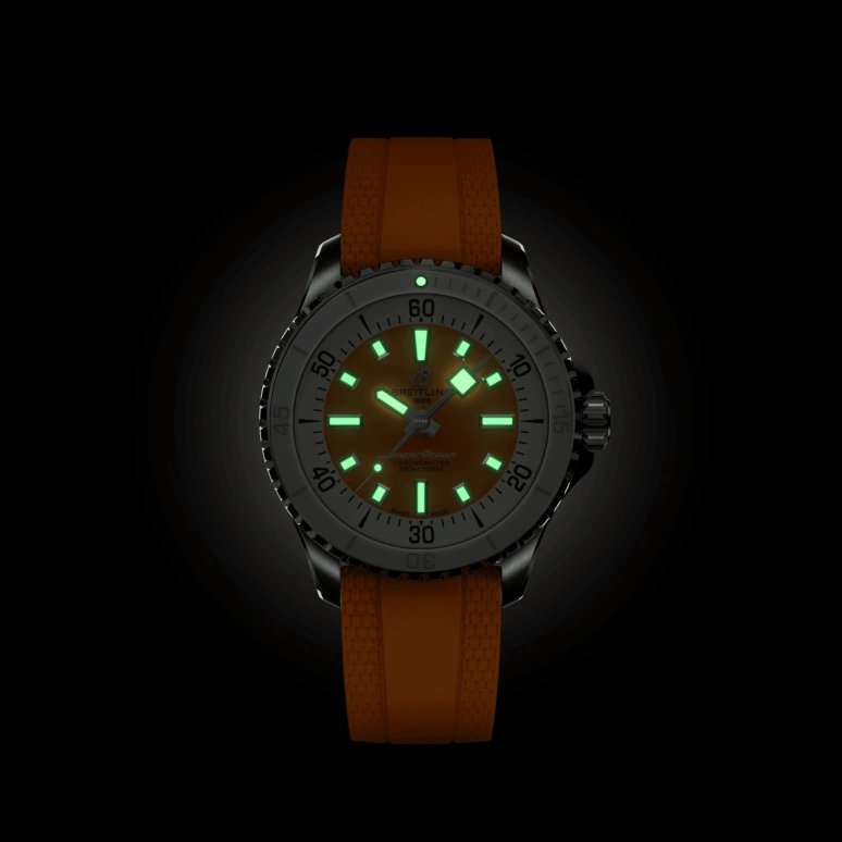 Breitling,Superocean 36mm,36mm,Stainless Steel,Orange,Automatic,40hours,In-house Caliber,A17377211O1S1