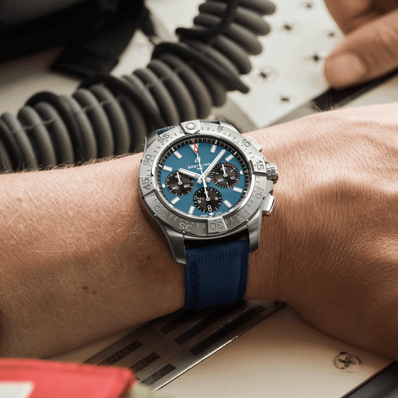 Breitling,Avenger 44mm,44mm,Stainless Steel,Blue,Automatic,Chronograph,Day,AB0147101C1X1