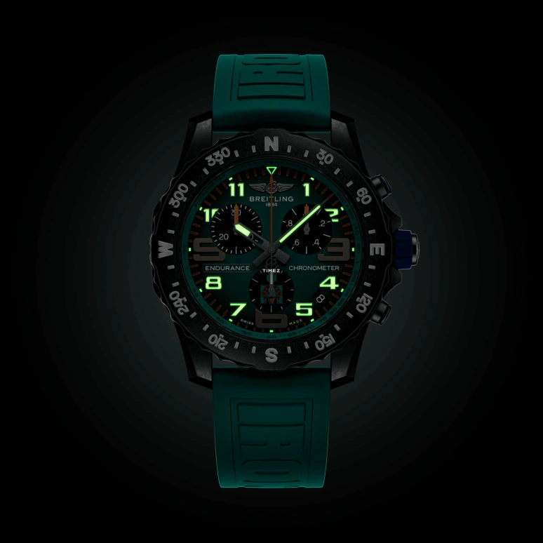 Breitling,Endurance Pro 44mm,44mm,Titaplast,Green,Quartz,Chronograph,Day,X823101K1C1S1
