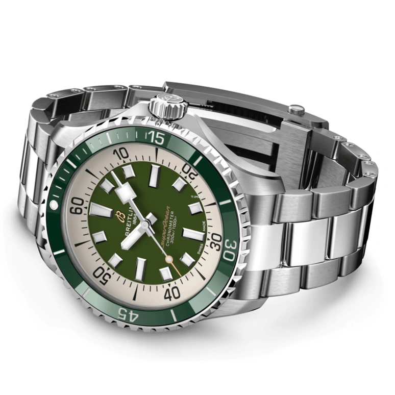 Breitling,Superocean 44mm,44mm,Stainless Steel,Green,Automatic,40hours,In-house Caliber,A17376A31L1A1