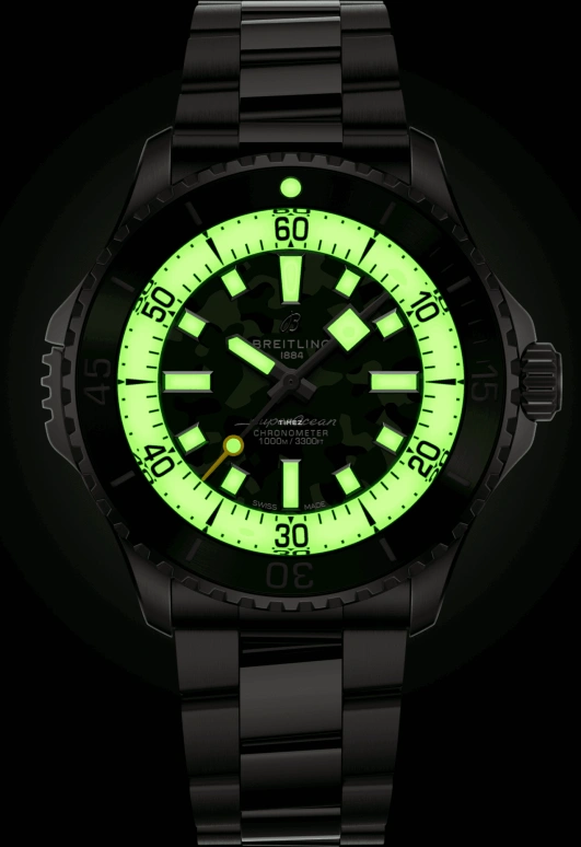 Breitling,Superocean 46mm,46mm,Titanium,Green,Automatic,42hours,In-house Caliber,E10379D31L1E1