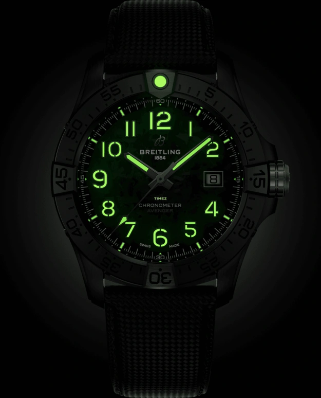 Breitling,Avenger 42mm,42mm,Ceramic,Black,Automatic,Day,70hours,S17328101B1X1