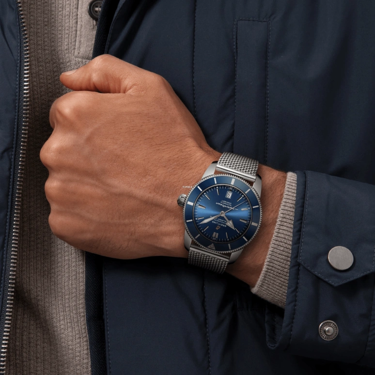 Breitling,Superocean Heritage 46mm,46mm,Stainless Steel,Blue,Automatic,Day,70hours,AB2020161C1A1