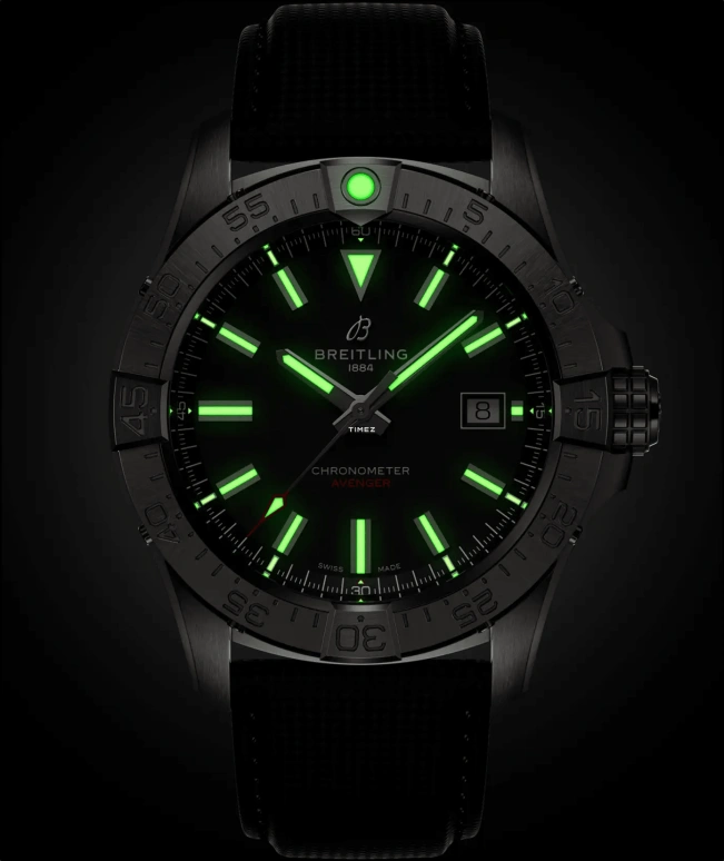 Breitling,Avenger 42mm,42mm,Stainless Steel,Black,Automatic,Day,40hours,A17328101B1X1