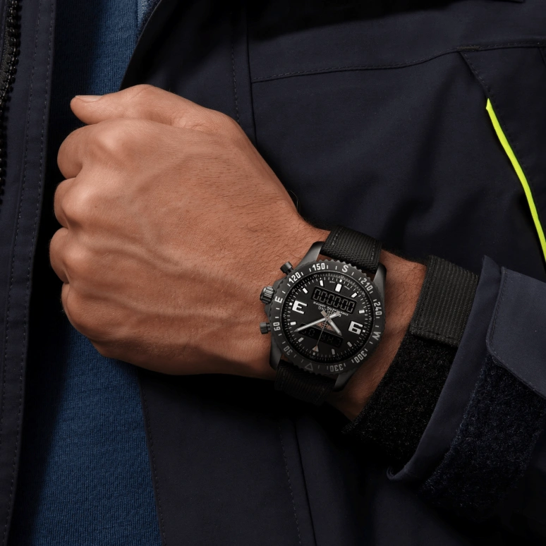 Breitling,Chronospace 46mm,46mm,Stainless Steel,Black,Quartz,Chronograph,Perpetual Calendar,Date,Day,In-house Caliber,Sapphire,M78367101B1W1