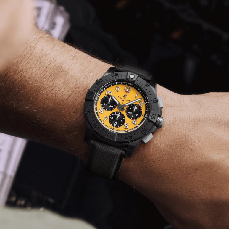Breitling,Avenger 44mm,44mm,Ceramic,Yellow,Automatic,Chronograph,Day,SB0147101I1X2