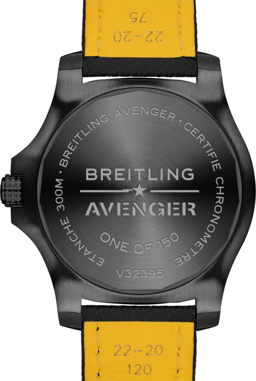 Breitling,Avenger 45mm,45mm,Titanium,Yellow,Automatic,Day,Dule Time,V323956A1I1X1
