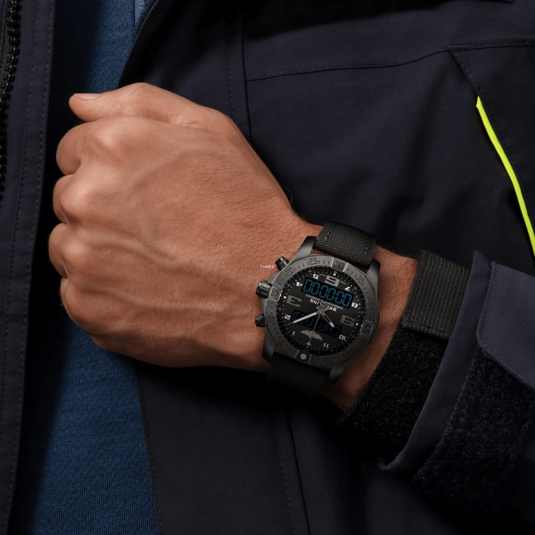 Breitling,Exospace 46mm,46mm,Titanium,Black,Quartz,Countdown,Chronograph,Perpetual Calendar,Month,In-house Caliber,Sapphire,Crystal Glass,VB5510H11B1W1