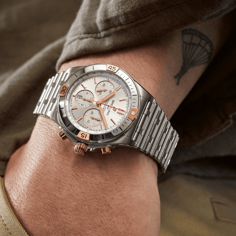 Breitling,Chronomat 42mm,42mm,Red Gold,Stainless Steel,Silver,Automatic,Chronograph,Day,Column Wheel,IB0134101G1A1