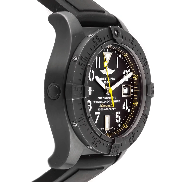 Breitling,Avenger 45mm,45mm,Stainless Steel,Black,Automatic,Day,40hours,M17330B2,M17330B2/BC05