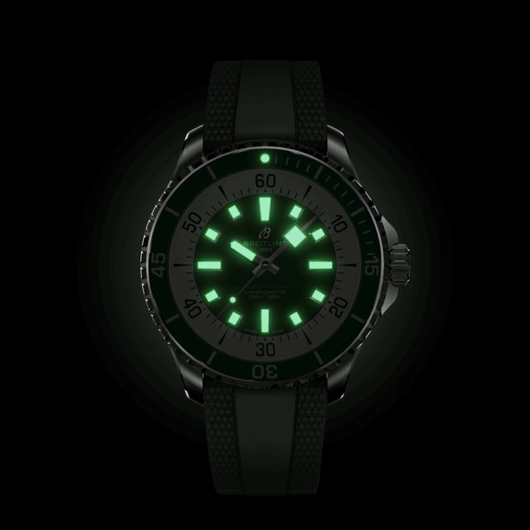 Breitling,Superocean 44mm,44mm,Stainless Steel,Automatic,40hours,In-house Caliber,A17376A31L1S1