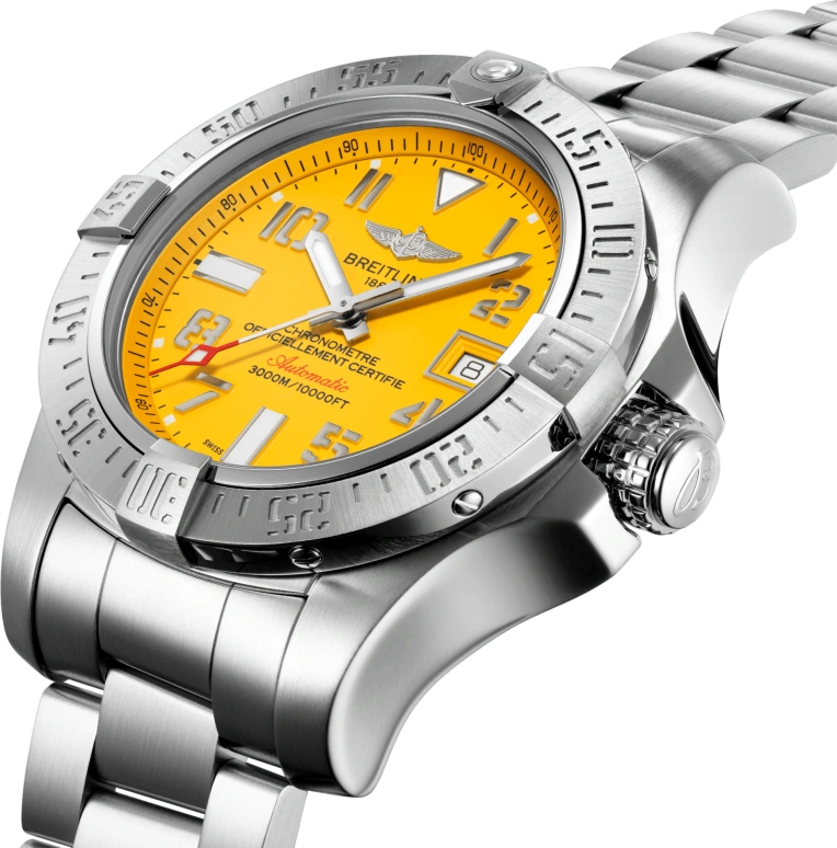 Breitling,Avenger 45mm,45mm,Stainless Steel,Yellow,Automatic,Chronograph,Date,Anti-magnetic,A17331101I1A1