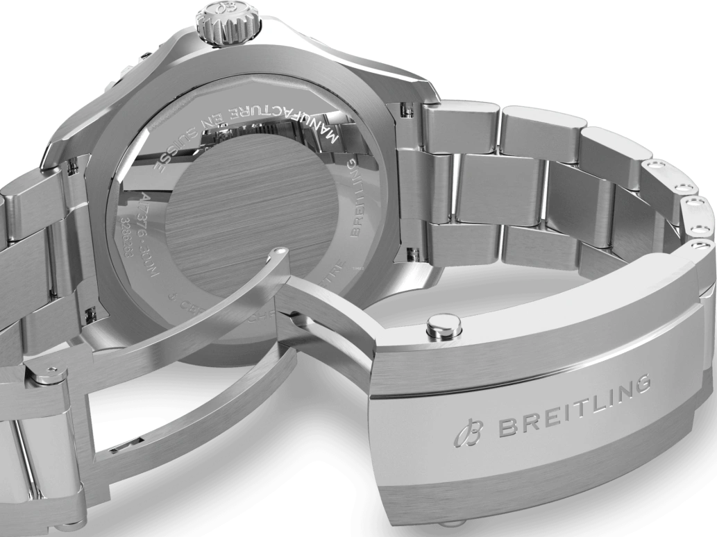 Breitling,Superocean 44mm,44mm,Stainless Steel,Black,Automatic,40hours,In-house Caliber,A17376211B1A1