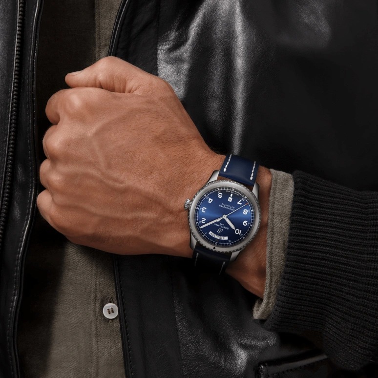 Breitling,Aviatior 8 41mm,41mm,Stainless Steel,Blue,Automatic,Date,Day,A45330101C1X3
