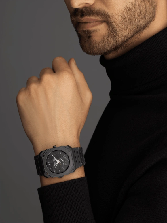 Bulgari,Octo 40mm,40mm,Carbon,Black,Handwound,42hours,In-house Caliber,102794