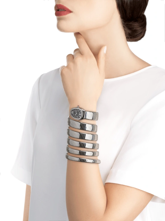 Bulgari,Serpenti 35mm,35mm,Stainless Steel,Black,Quartz,26280hours,In-house Caliber,102736