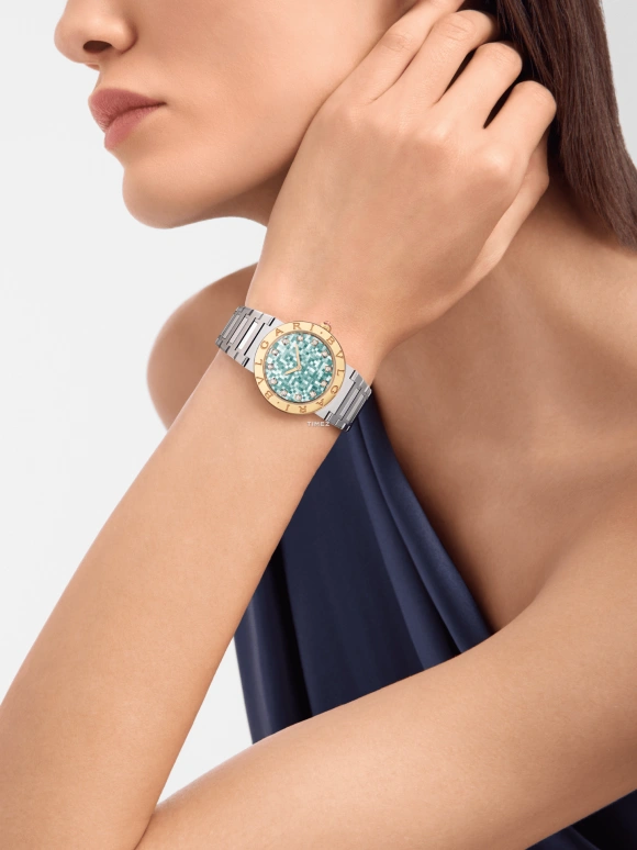 Bulgari,Bulgari Bulgari 33mm,33mm,Stainless Steel,Yellow Gold,Green,Quartz,In-house Caliber,Sapphire,104320