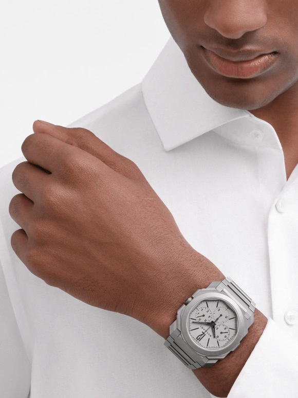 Bulgari,Octo 42mm,42mm,Titanium,Grey,Automatic,Chronograph,Column Wheel,103068