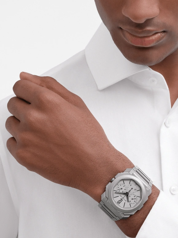 Bulgari,Octo 42mm,42mm,Titanium,Grey,Automatic,Chronograph,Column Wheel,103068