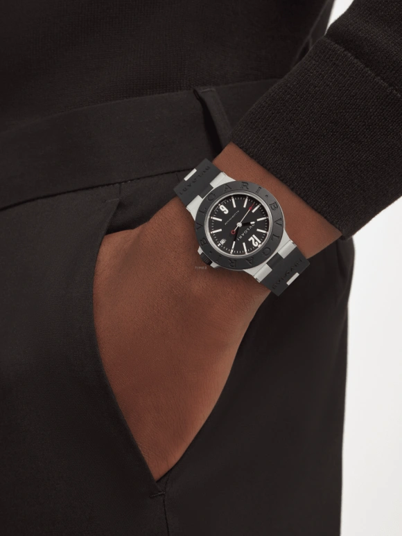 Bulgari,Bulgari Bulgari 40mm,40mm,Aluminium,Black,Automatic,42hours,In-house Caliber,103445