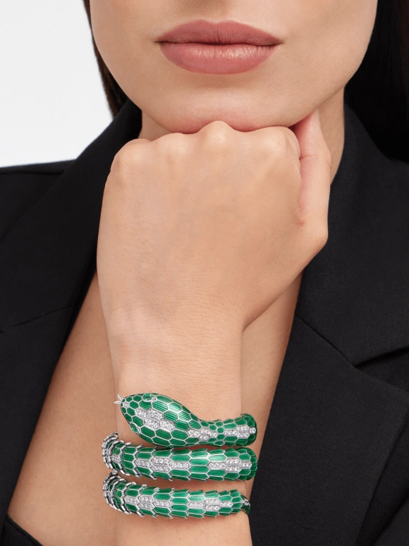 Bulgari,Serpenti 40mm,40mm,White Gold,Handwound,30hours,In-house Caliber,103560