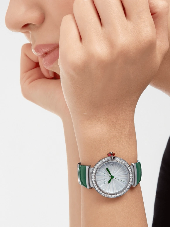 Bulgari,Lvcea 33mm,33mm,Stainless Steel,White,Sapphire,Crystal Glass,Mother of Pearl,103365