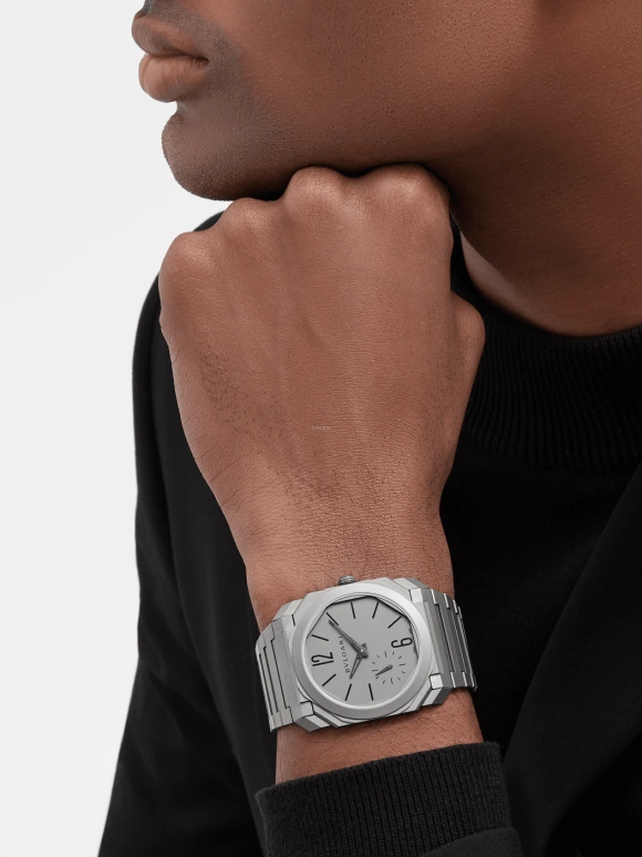 Bulgari,Octo 40mm,40mm,Titanium,Grey,Automatic,60hours,In-house Caliber,102713