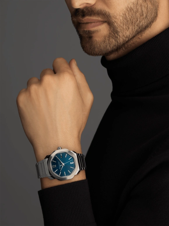 Bulgari,Octo 41mm,41mm,Stainless Steel,Blue,42hours,In-house Caliber,Sapphire,Crystal Glass,102856