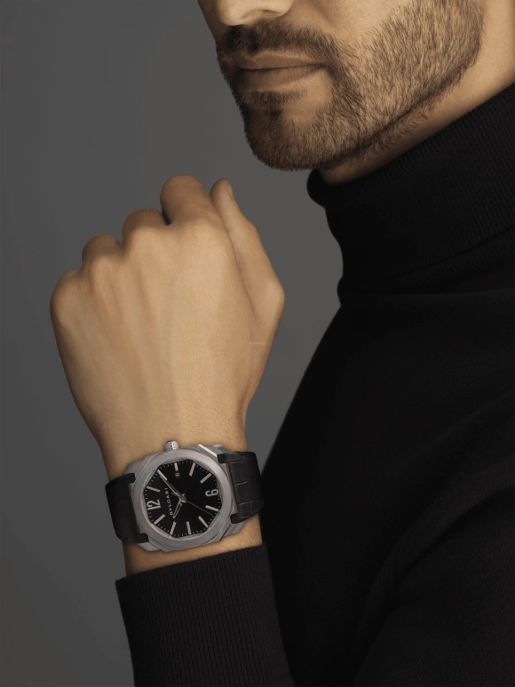 Bulgari,Octo 41.50mm,41.50mm,Stainless Steel,Black,Automatic,Date,50hours,101964