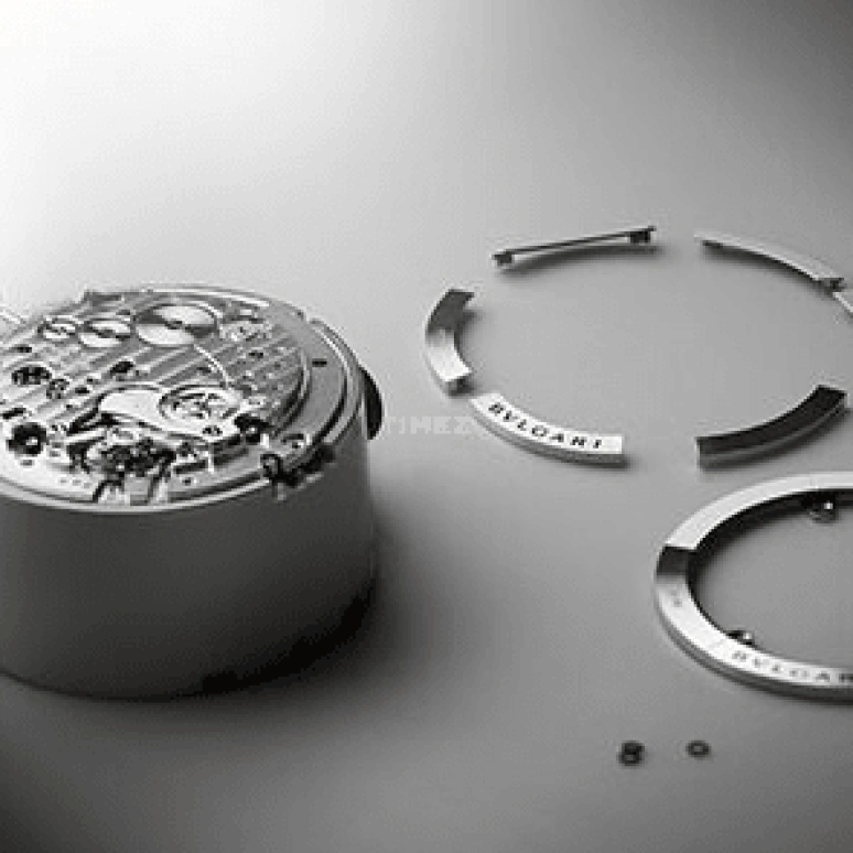 Bulgari,Octo 42mm,42mm,Titanium,Grey,Automatic,Chronograph,Column Wheel,103068