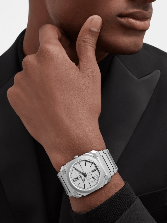 Bulgari,Octo 40mm,40mm,Titanium,Grey,Automatic,60hours,In-house Caliber,103672
