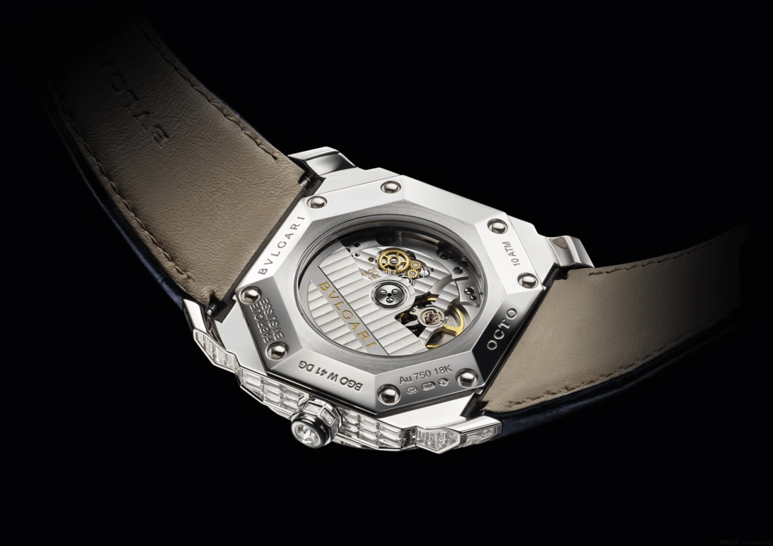 Bulgari,Octo 44mm,44mm,White Gold,White,Blue,Automatic,42hours,In-house Caliber,103213