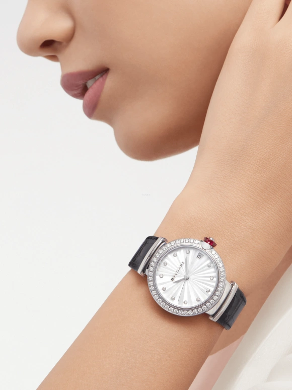 Bulgari,Lvcea 33mm,33mm,Stainless Steel,Automatic,42hours,In-house Caliber,103476