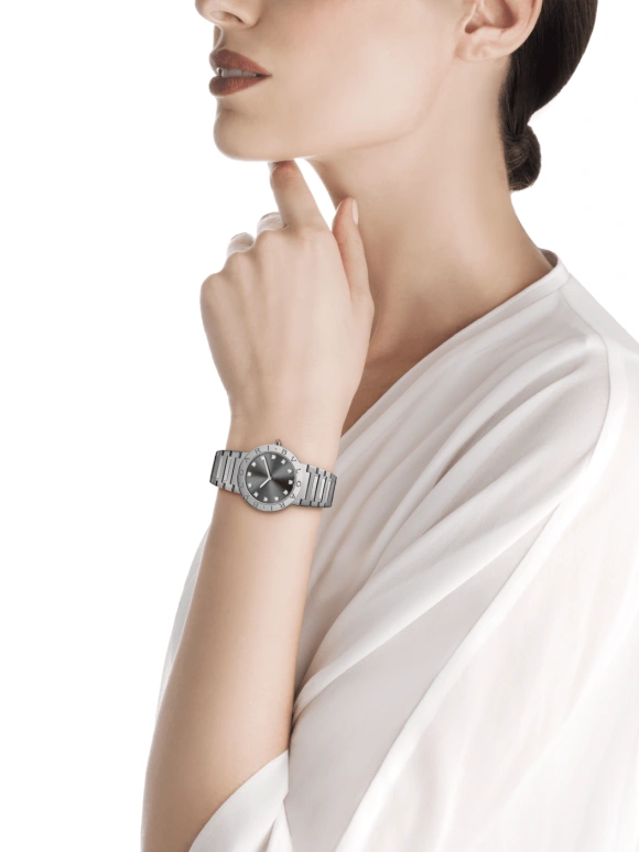 Bulgari,Bulgari Bulgari 33mm,33mm,Stainless Steel,Sapphire,Crystal Glass,Diamonds,102923