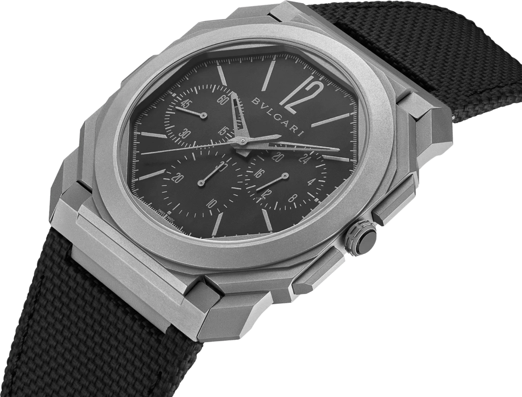 Bulgari,Octo 42mm,42mm,Titanium,Black,Automatic,Chronograph,Column Wheel,103371