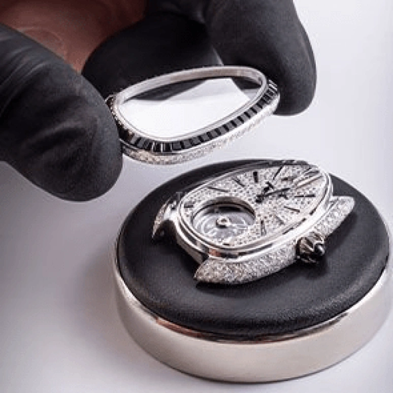 Bulgari,Serpenti 34mm,34mm,White Gold,Automatic,40hours,In-house Caliber,103465