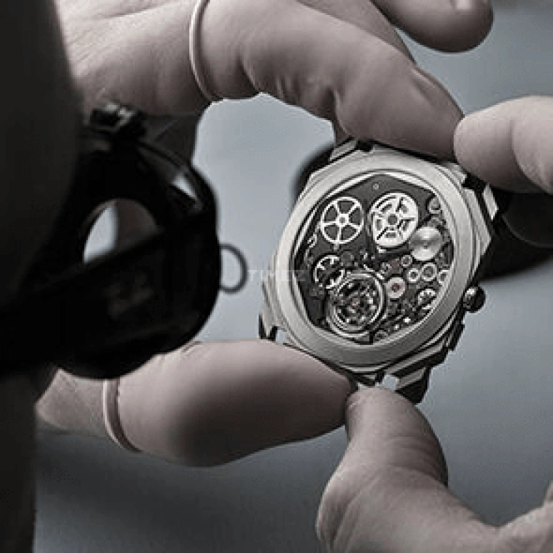 Bulgari,Octo 42mm,42mm,Titanium,Automatic,52hours,In-house Caliber,102937