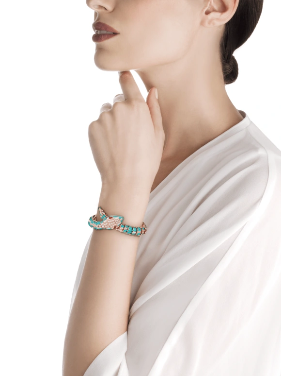 Bulgari,Serpenti 40mm,40mm,Rose Gold,Pearl,Sapphire,Crystal Glass,Rose Gold,Setting,Diamonds,Mother of Pearl,102533