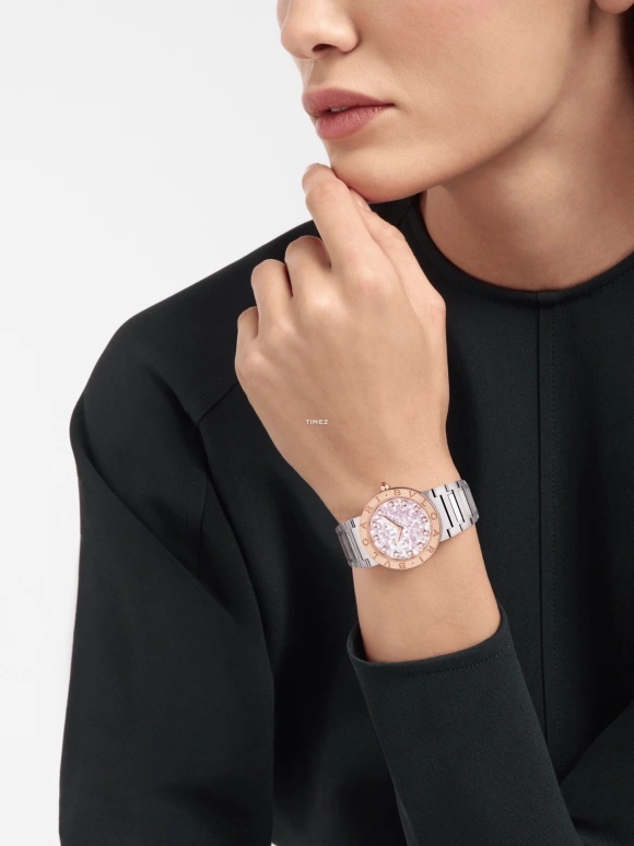 Bulgari,Bulgari Bulgari 33mm,33mm,Stainless Steel,Rose Gold,Pink,Quartz,In-house Caliber,Sapphire,104319