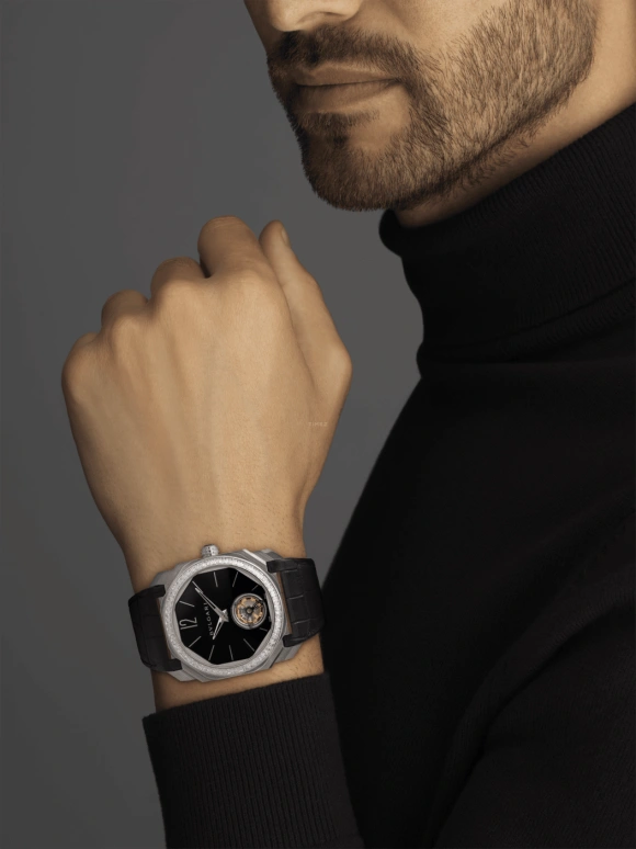 Bulgari,Octo 40mm,40mm,Platinum,Black,Handwound,52hours,In-house Caliber,102401