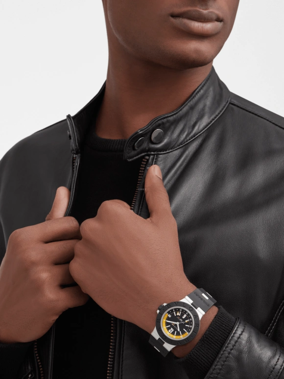 Bulgari,Other 40mm,40mm,Aluminium,Luminous,Yellow,Black,Dule Time,GMT,跳分,103702