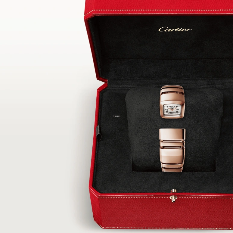 Cartier,Reflection de Cartier 18.40x17.50mm,18.40x17.50mm,Rose Gold,Quartz,Sapphire,Crystal Glass,Square,WGMC0002