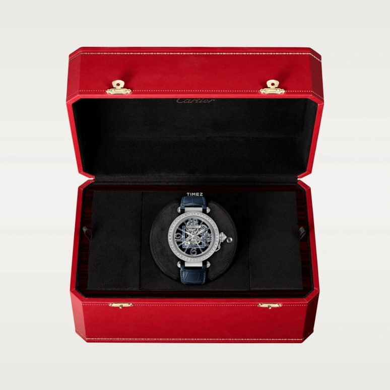 Cartier,Pasha de Cartier 41mm,41mm,White Gold,Blue,Silver,Automatic,48hours,In-house Caliber,HPI01483