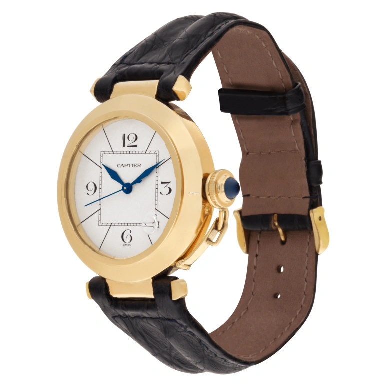 Cartier,Pasha de Cartier 38mm,38mm,Yellow Gold,Silver,Automatic,Day,Sapphire,Crystal Glass,W3004856